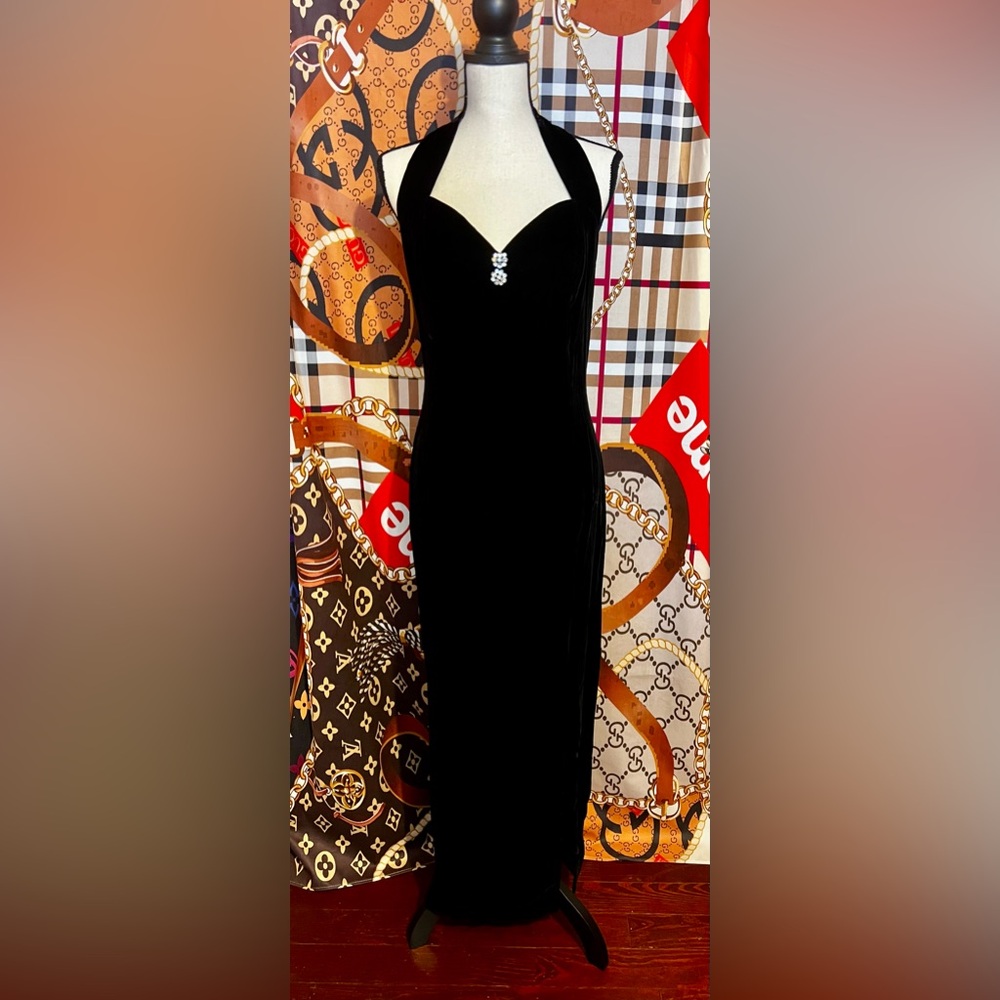 Jessica McClintock Black Halter Dress
